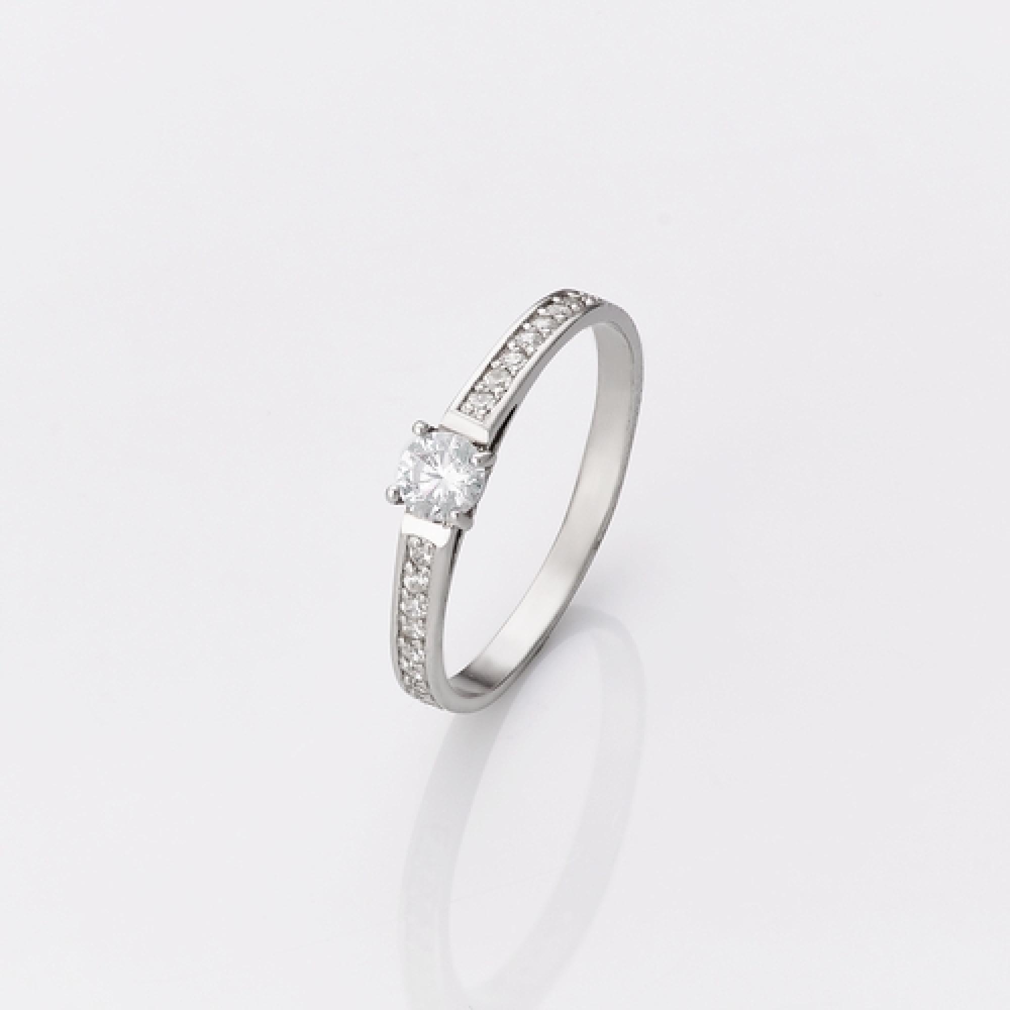 Серебряное кольцо (3692)