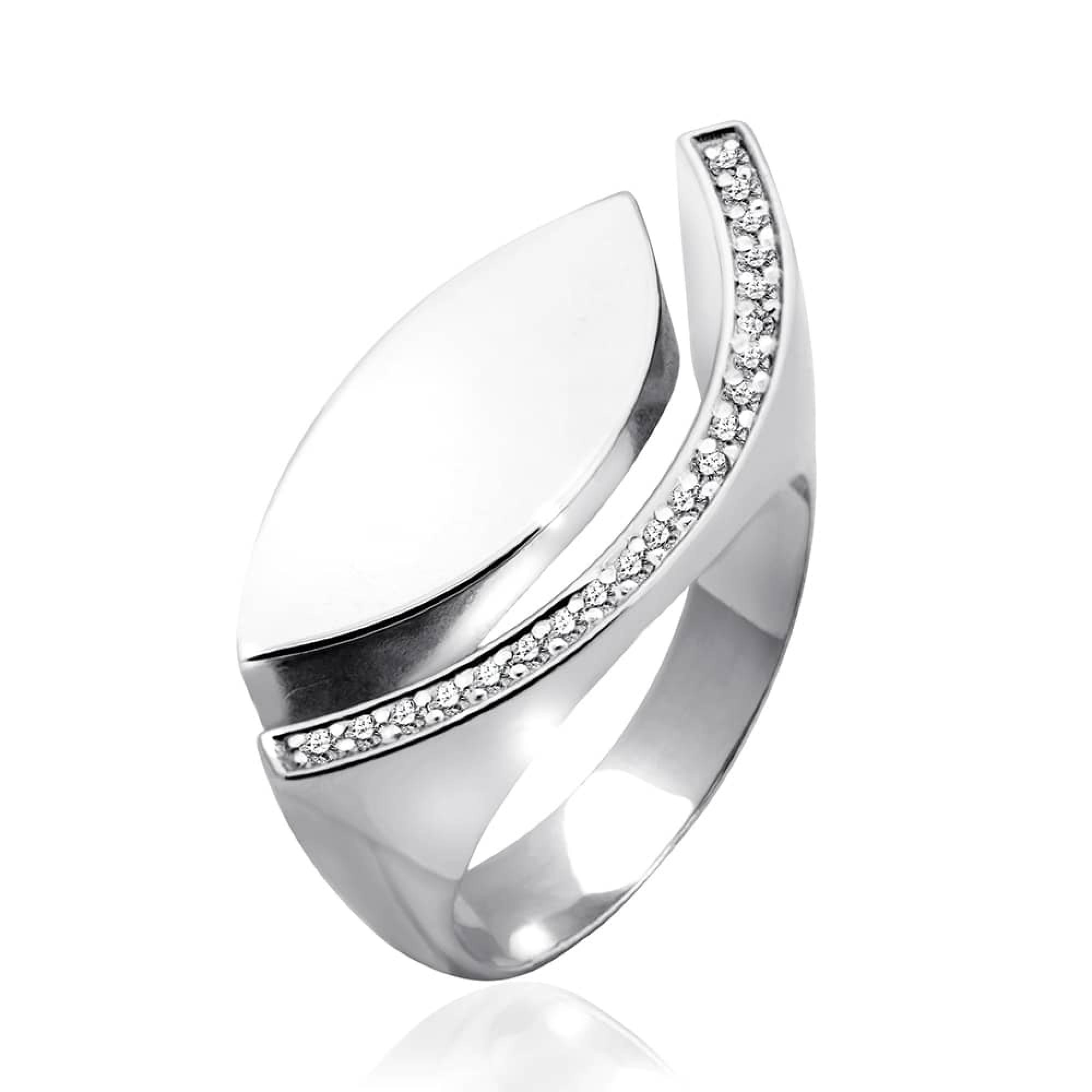 Серебряное кольцо (3831)