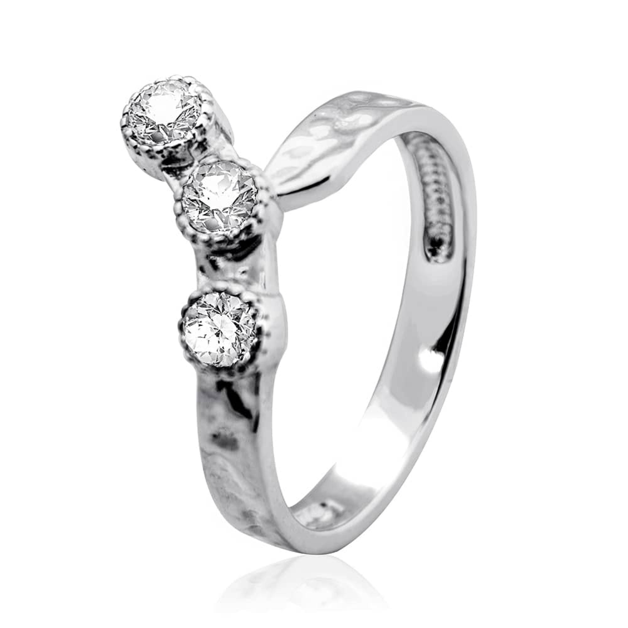 Женское серебряное кольцо (3874)