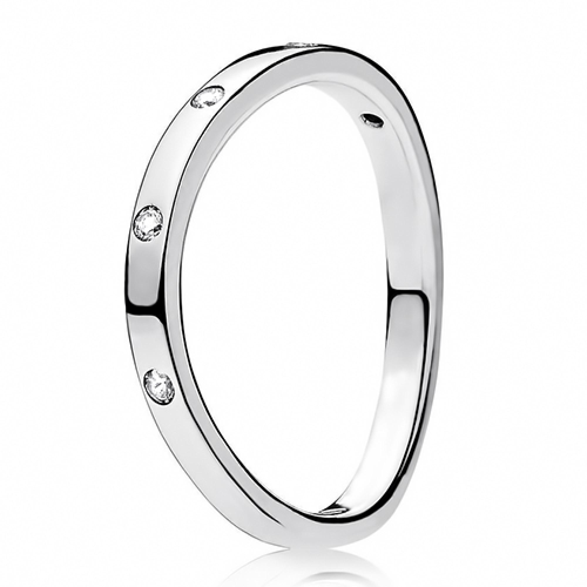 Серебряное кольцо (3888)