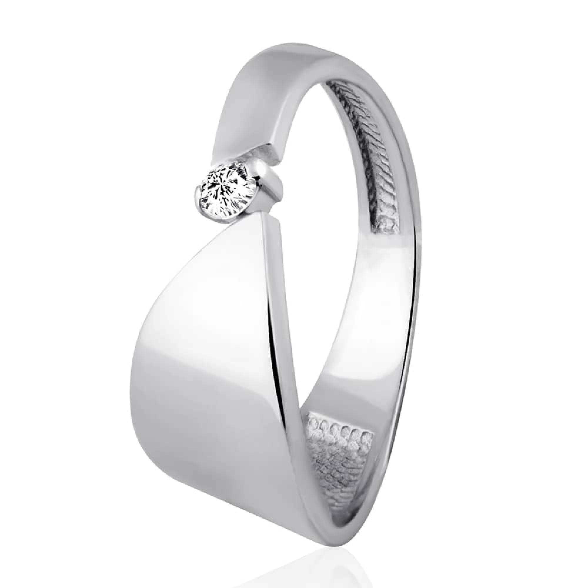 Серебряное кольцо (3905)