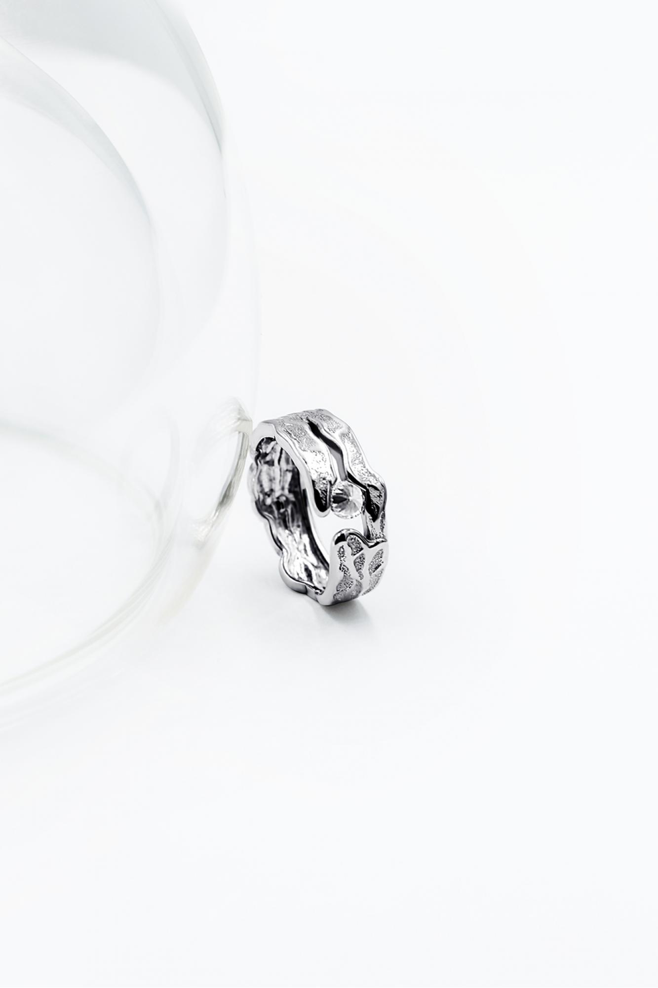 Серебряное кольцо (3925)
