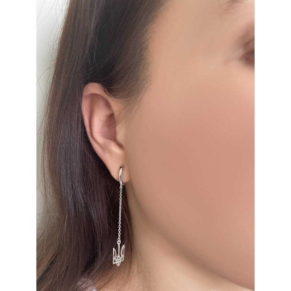 Срібна сережка-гвоздик та сережка Тризуб (40024.1) - 2