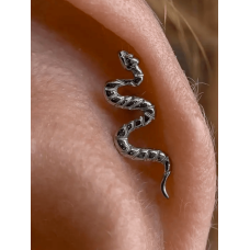 Серьга для хеликса из белого золота Змея (з40075) - 2