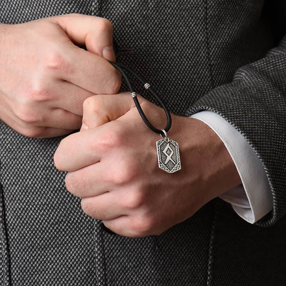 Срібний кулон Руна Одал (7378) - 3