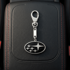 Серебряный брелок Subaru (Субару) (9014) - 2