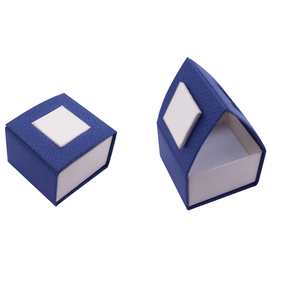 Футляр картонний універсальний (ф18) - 1