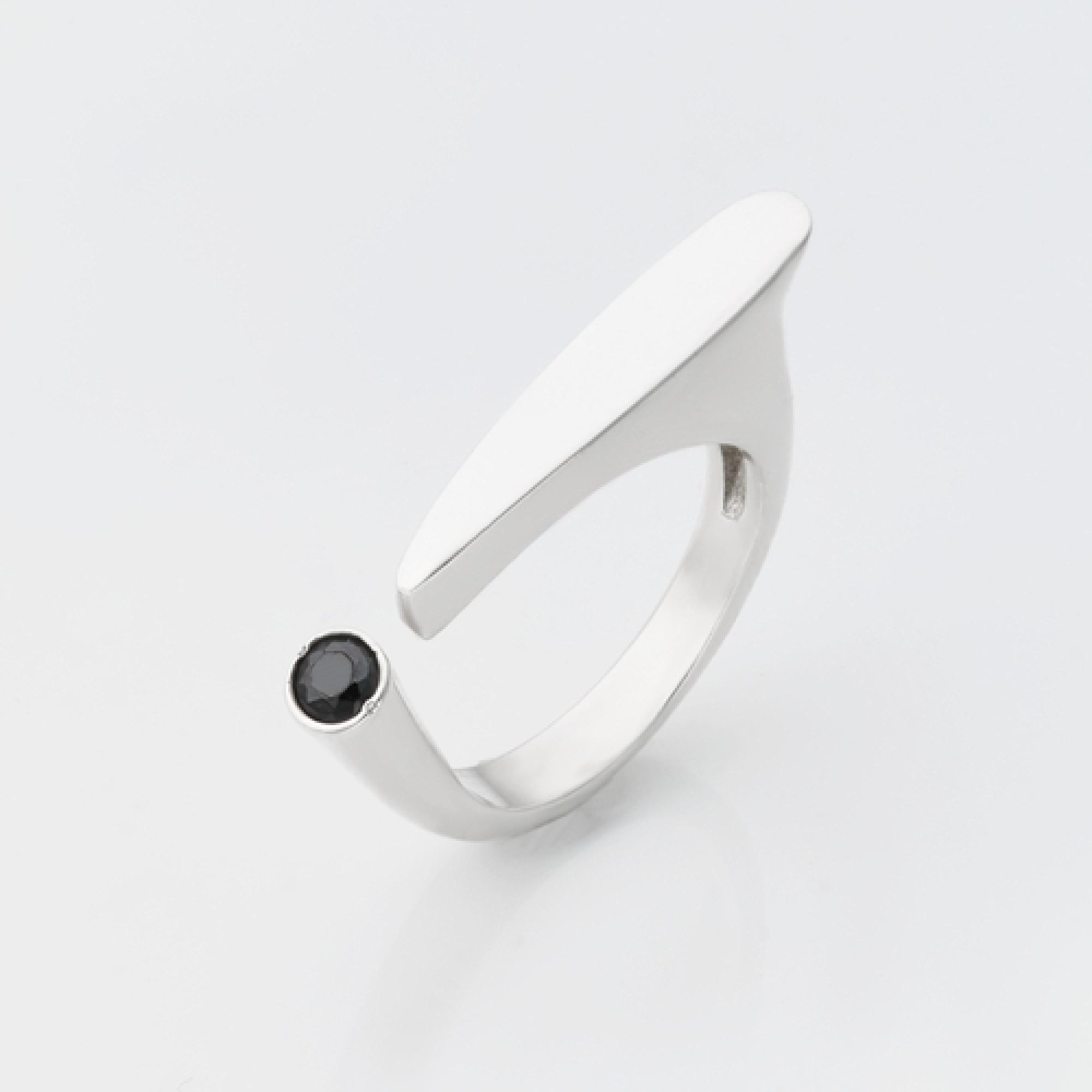 Серебряное  безразмерное кольцо  (3804)