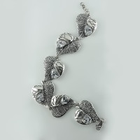 Браслет "Пелюсток" з каменем 2020.7 Нещодавно переглянуті