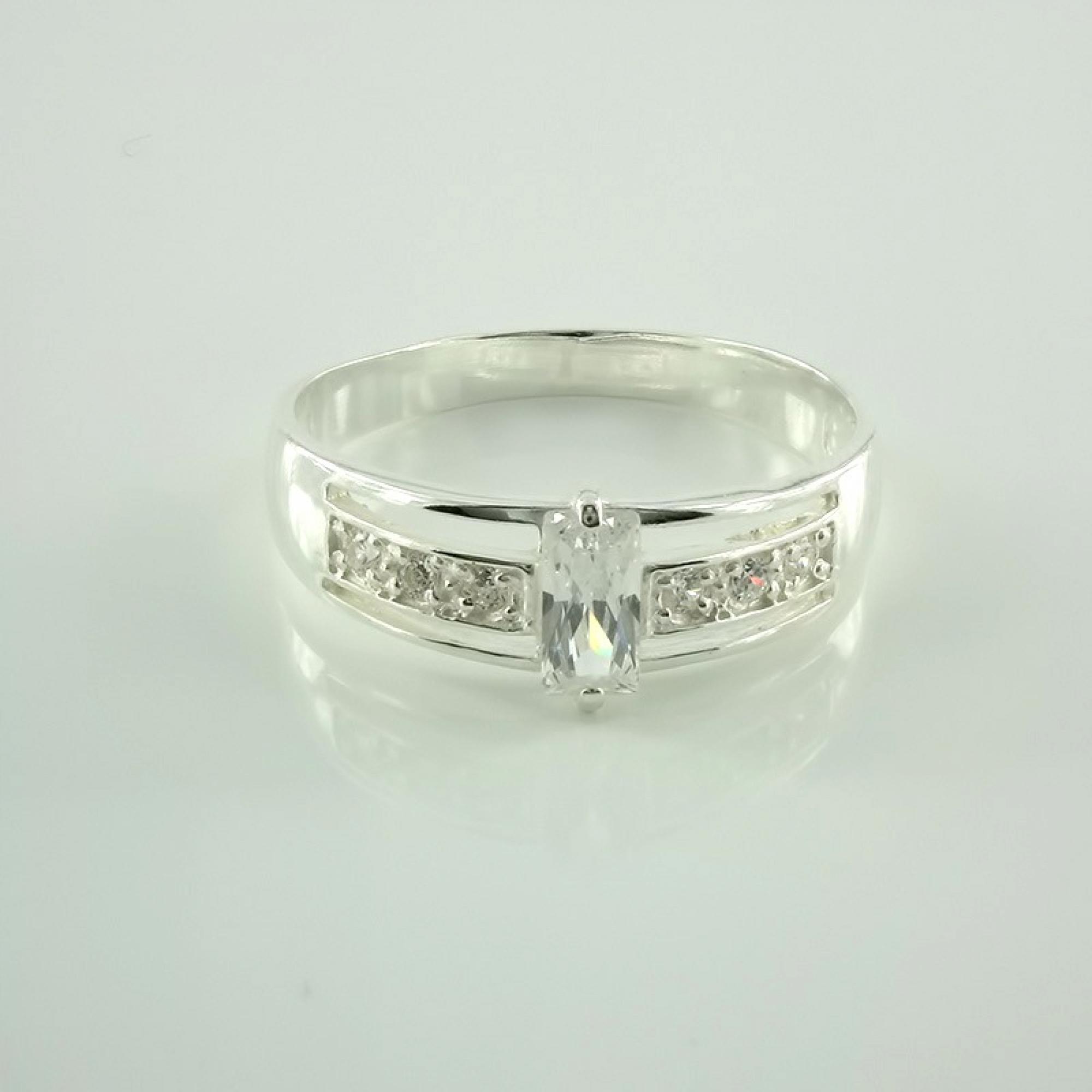 Серебряное кольцо 3633