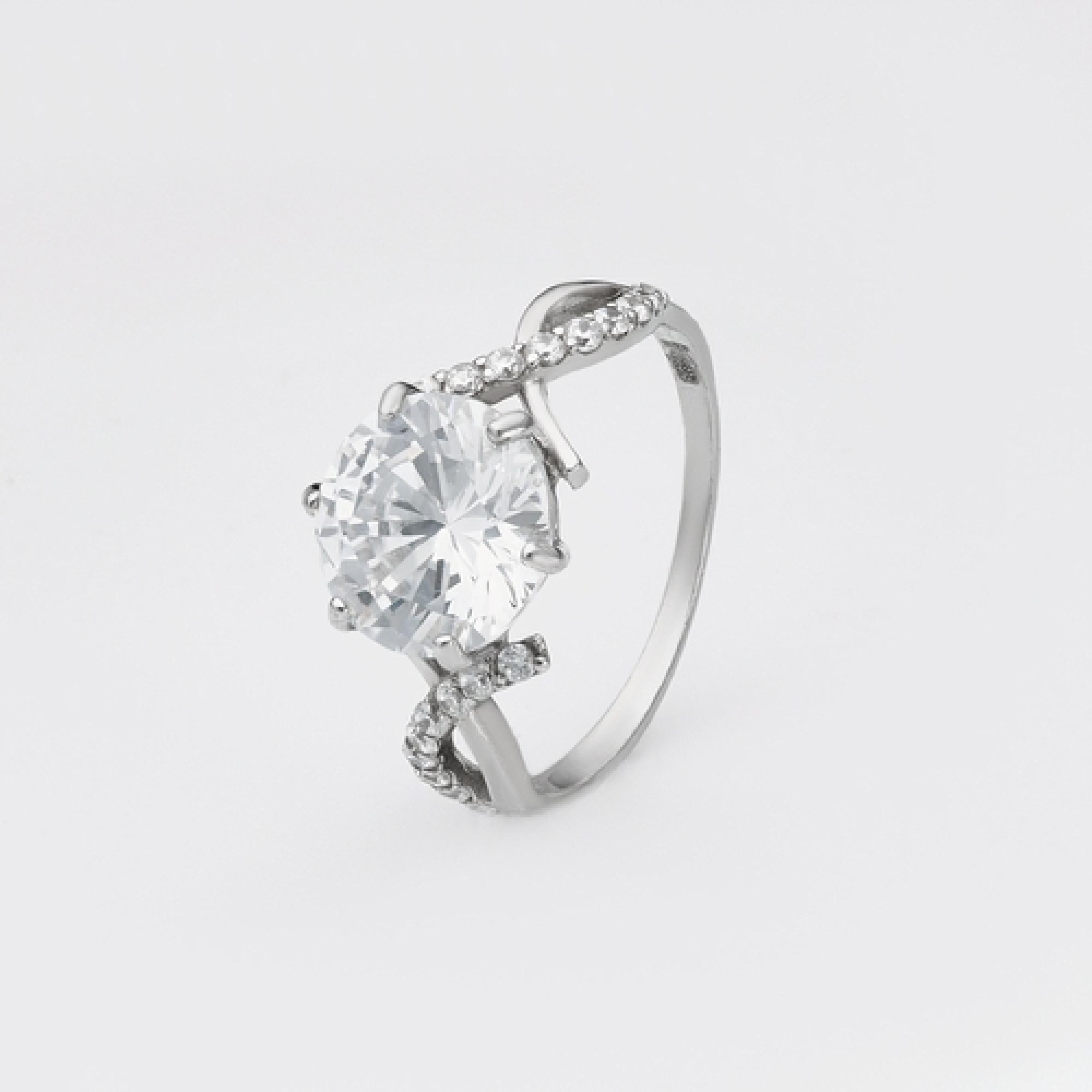 Серебряное кольцо (3681)