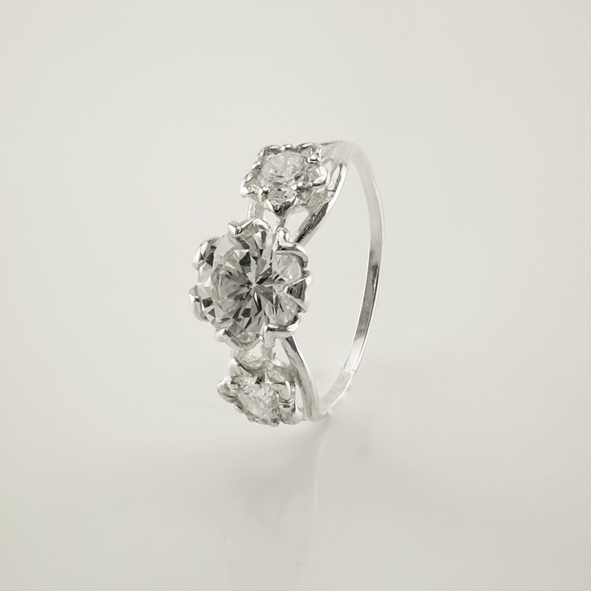 Серебряное кольцо (3690)