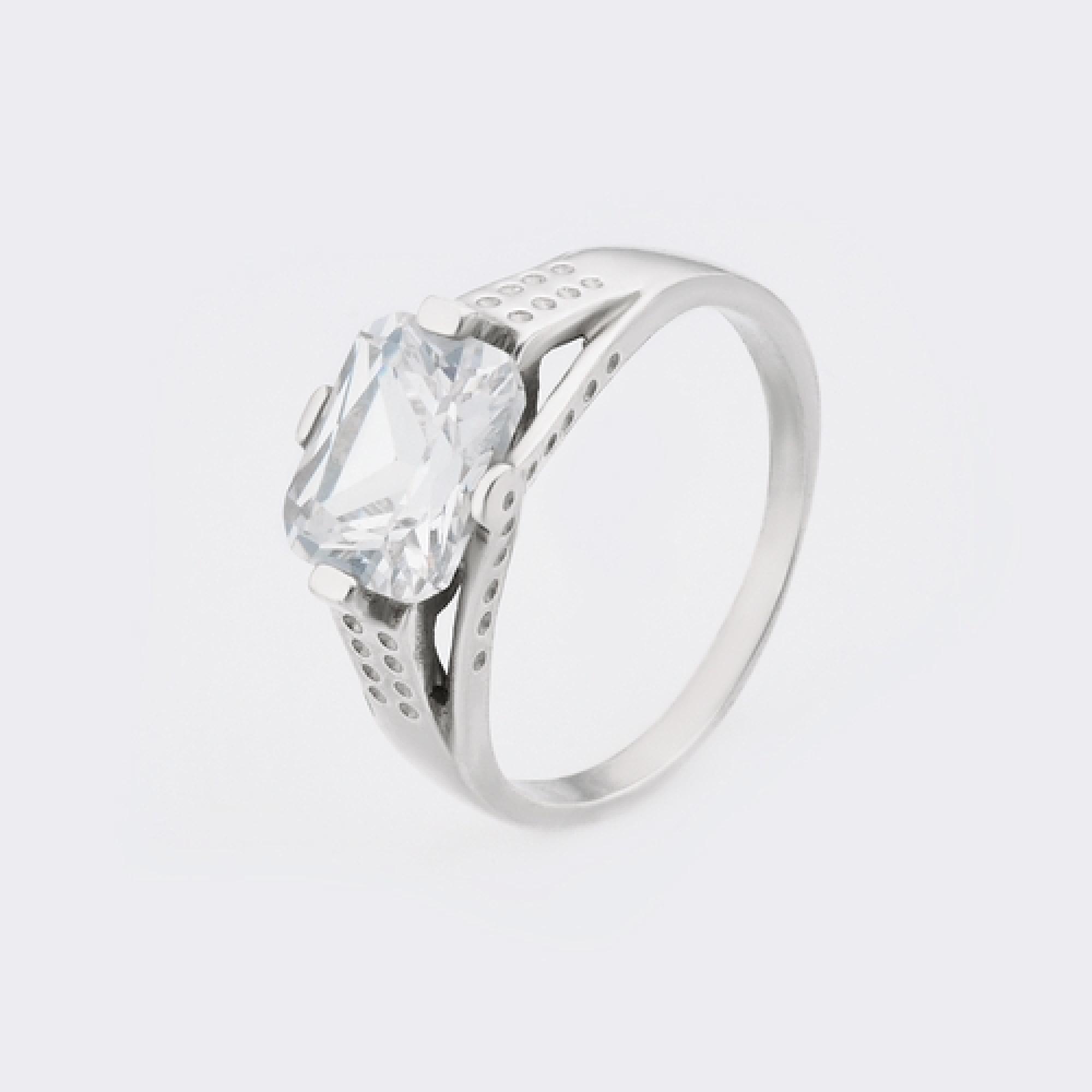 Серебряное кольцо (3708)
