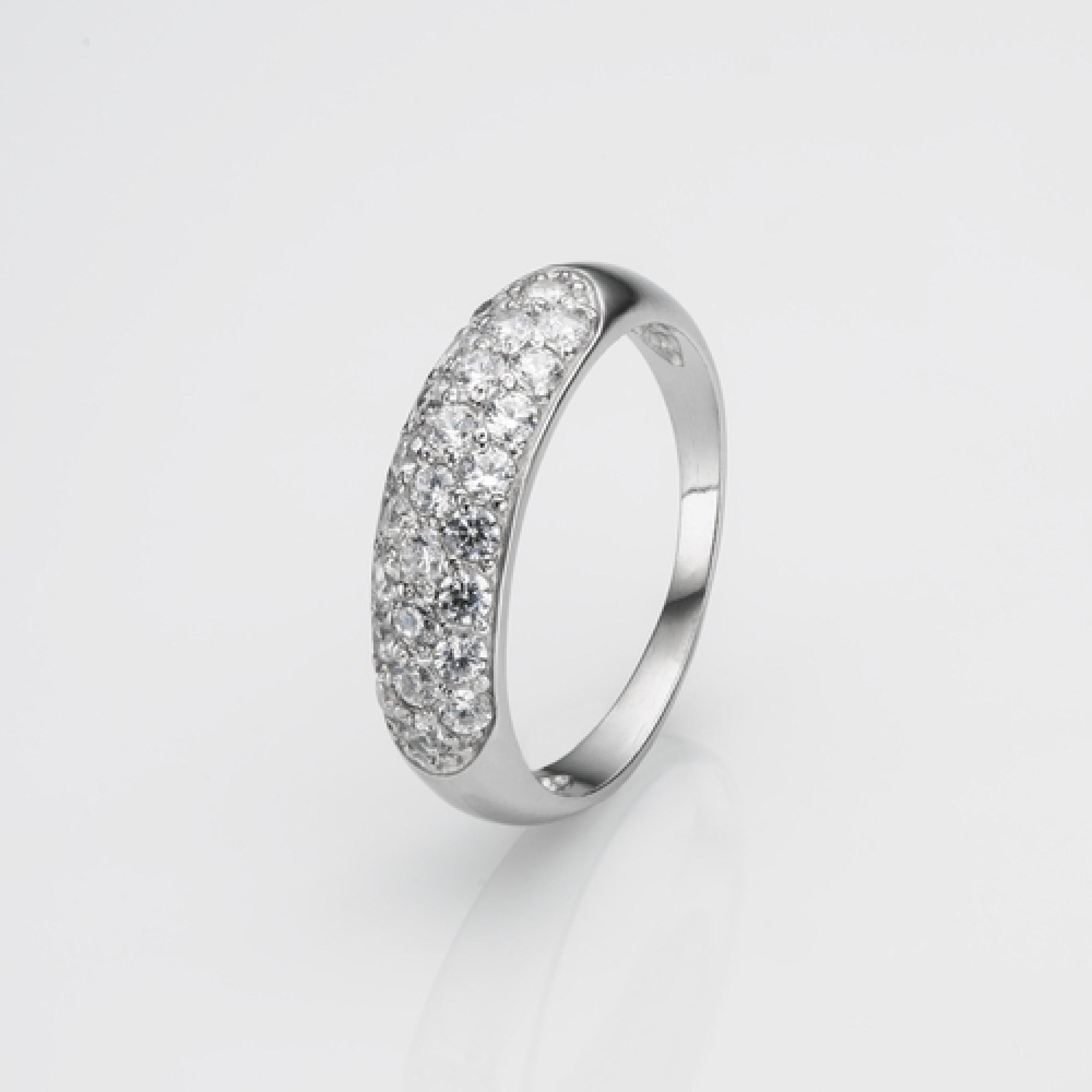 Серебряное кольцо (3743)