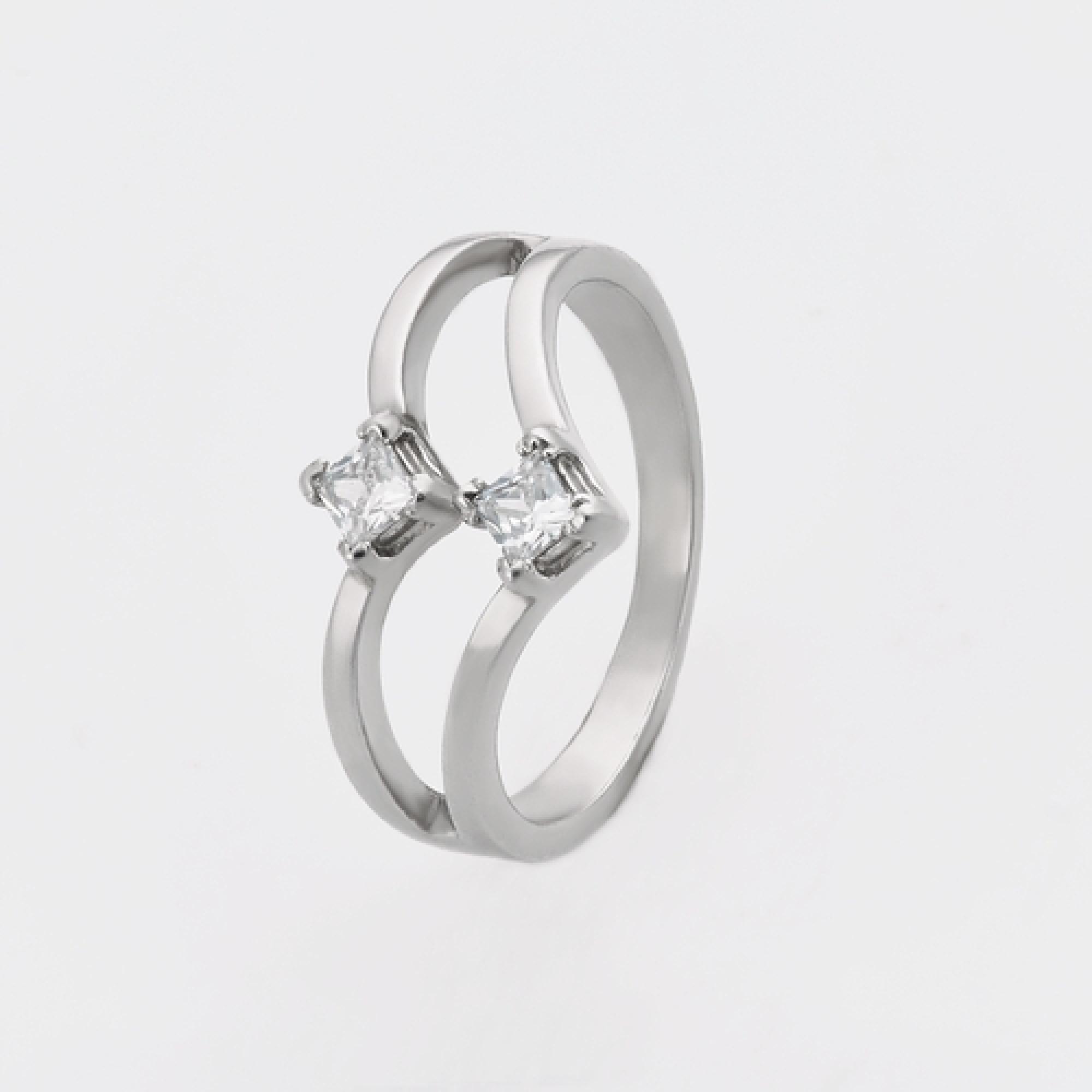 Серебряное кольцо (3791)